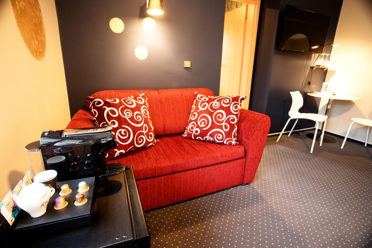 Apart Hotel Jablonec Яблонец над Нисоу Екстериор снимка