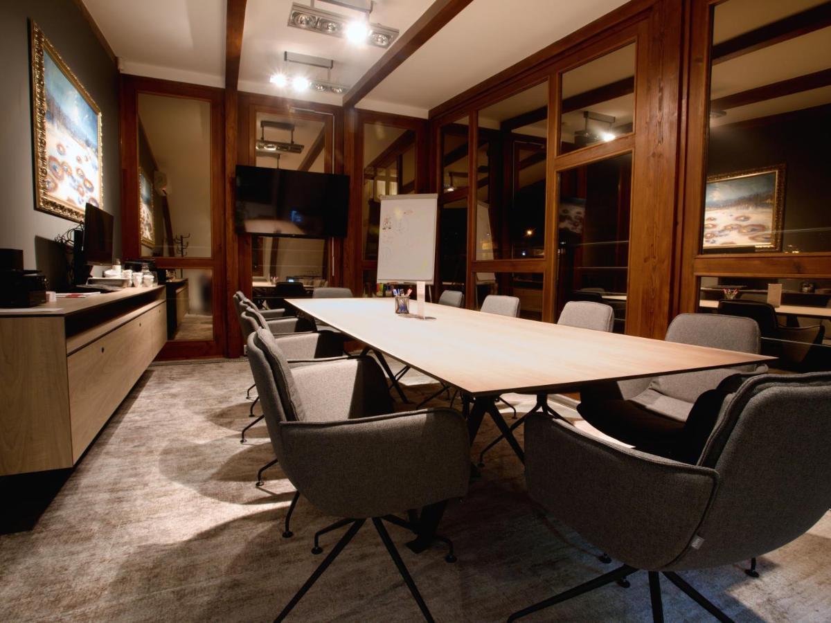 Apart Hotel Jablonec Яблонец над Нисоу Екстериор снимка